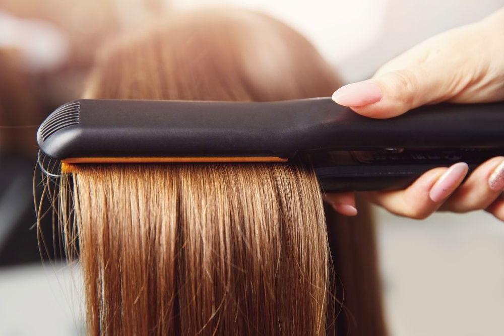 Cómo proteger el cabello al usar calor: Consejos para evitar daños por el uso frecuente de secadores, planchas y rizadores